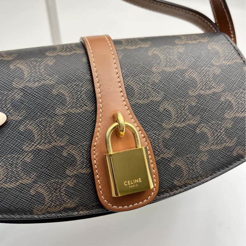 🏷️ Celine 鎖頭包-2