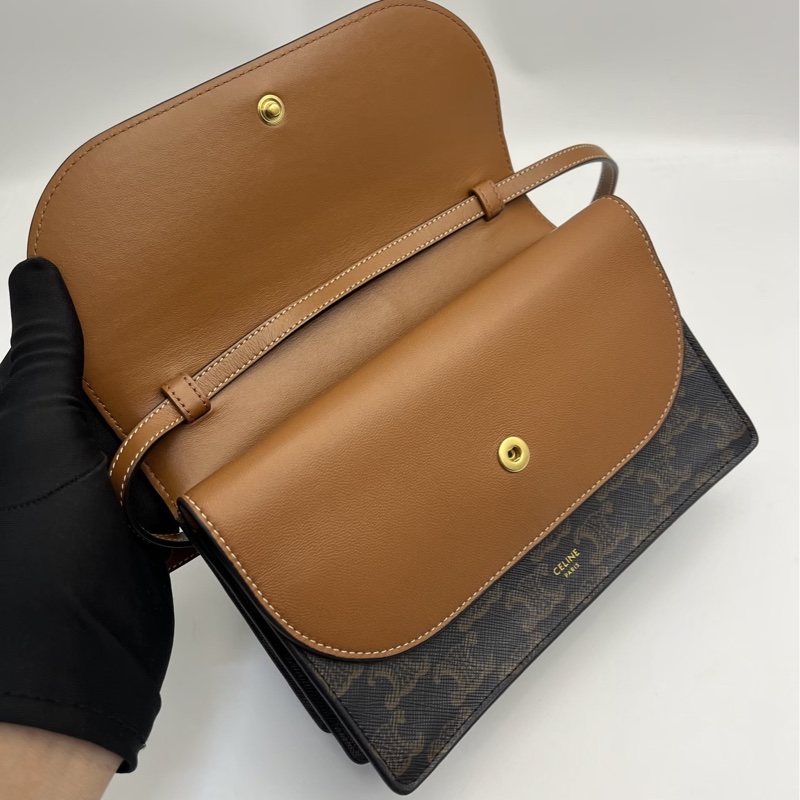 🏷️ Celine Woc-1