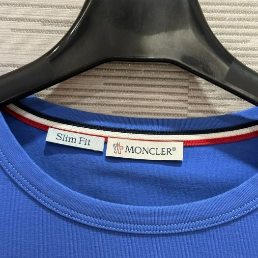 💎Han's house精品服飾💎moncler 彩條 短 T 藍 男女共穿 現貨 S-3