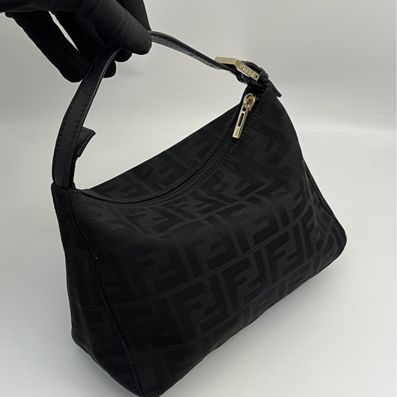 🏷️ Fendi 飯盒包-3