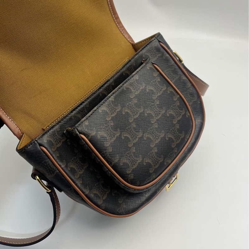 🏷️ Celine 馬鞍-2