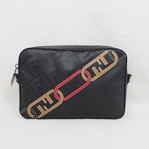 Fendi O Lock camera bag 芬迪男裝黑色相機包