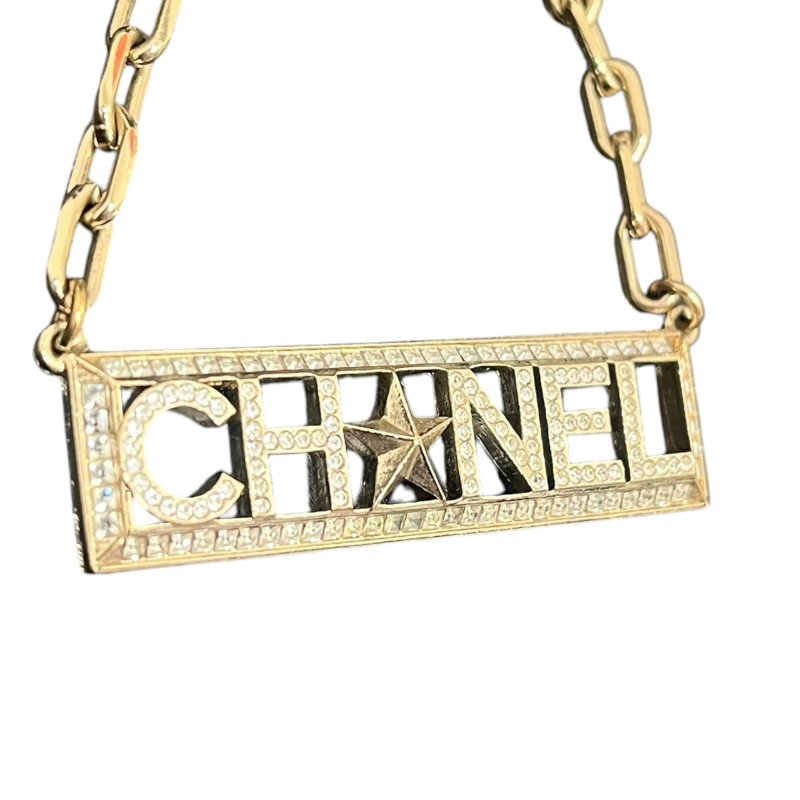 CHANEL Logo 水鑽項鍊 5-382-4