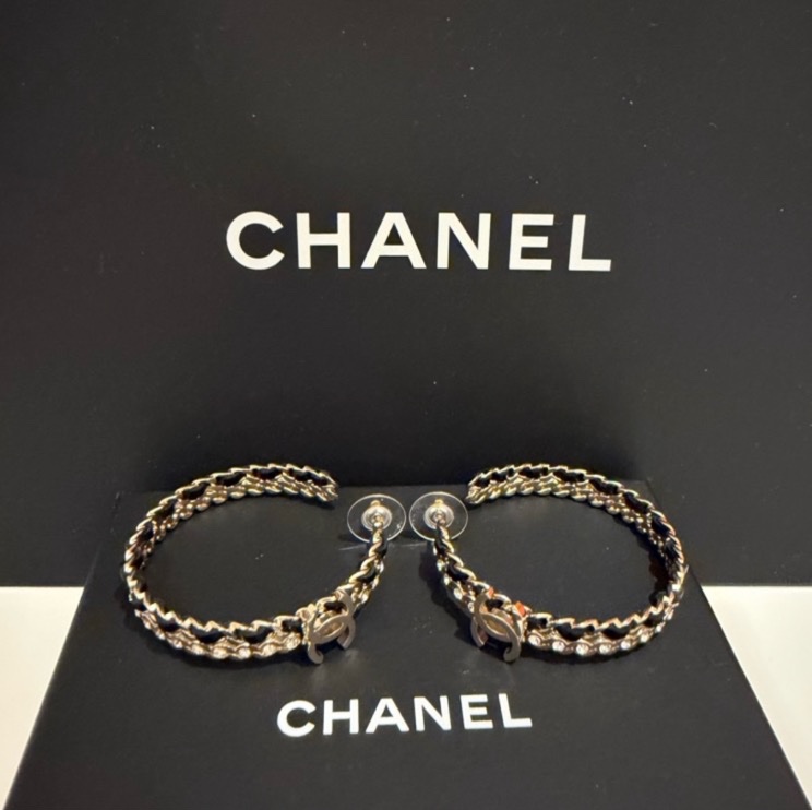 Chanel鍊鑽大圓耳環-1