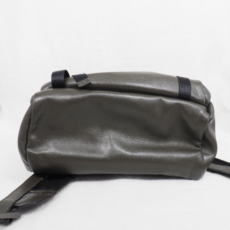 Prada Backpack 普拉達男裝軍綠色真皮後背包-10