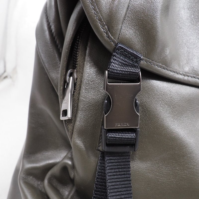 Prada Backpack 普拉達男裝軍綠色真皮後背包-23