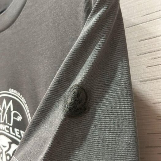 💎Han's house精品服飾💎moncler 聯名 1952 短 T 現貨 S-3