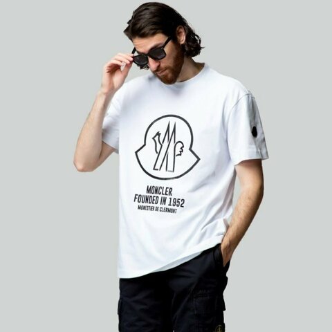 💎Han's house精品服飾💎moncler LOGO 短 T 現貨XXL