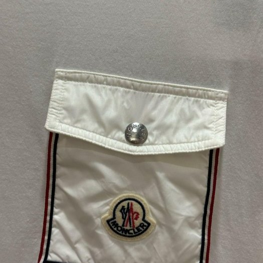 💎Han's house精品服飾💎moncler 尼龍 口袋 短 T 現貨 L-5