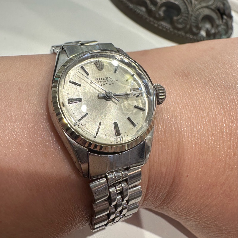 ROLEX OYSTER-PERPETUAL DATE-5