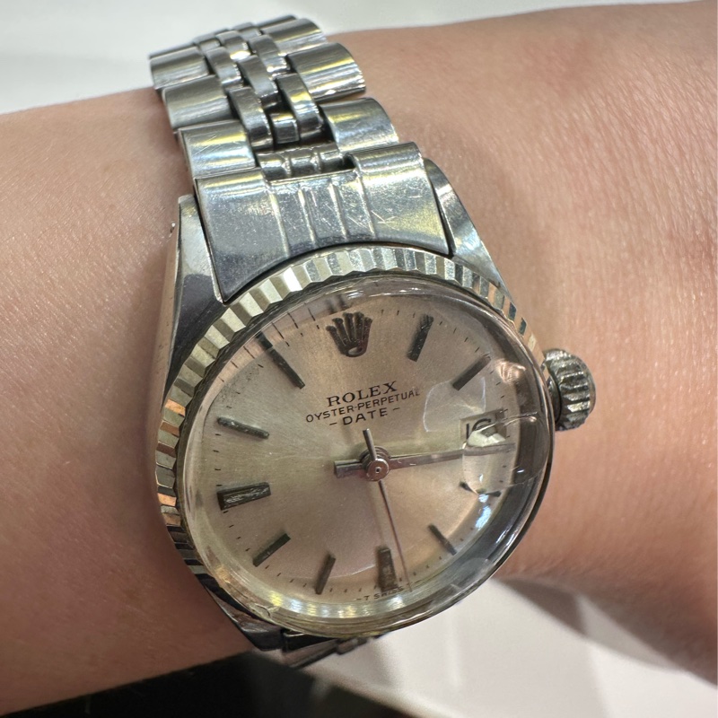 ROLEX OYSTER-PERPETUAL DATE-8