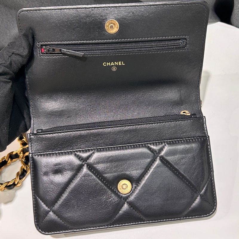 Chanel 香奈兒19bag woc 芯片款 黑金菱格山羊皮鏈條包-6