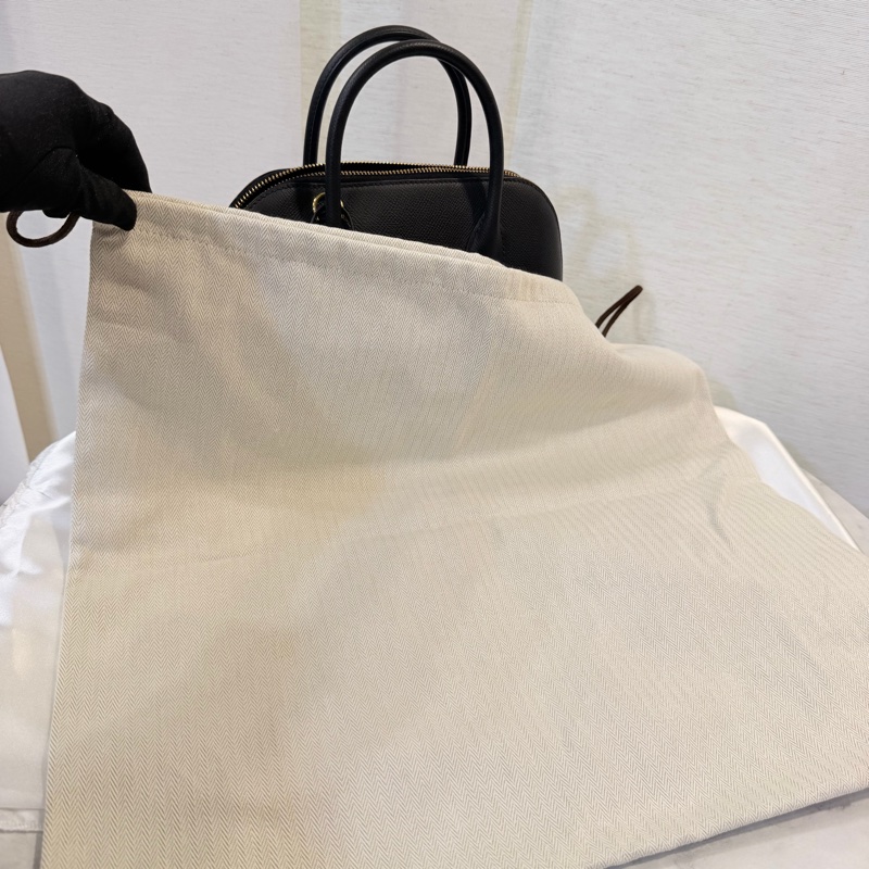 Hermes 89黑Epsom皮金釦Bolide 25-31