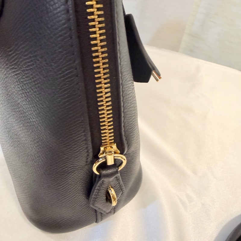 Hermes 89黑Epsom皮金釦Bolide 25-58
