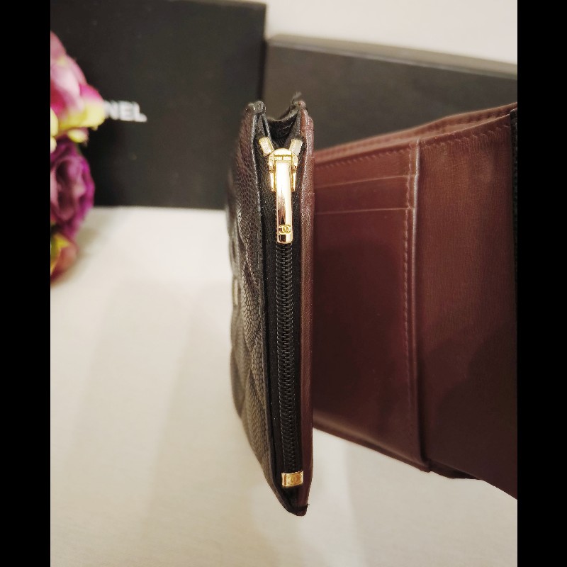 Chanel 經典菱格紋三折羊皮短夾-3
