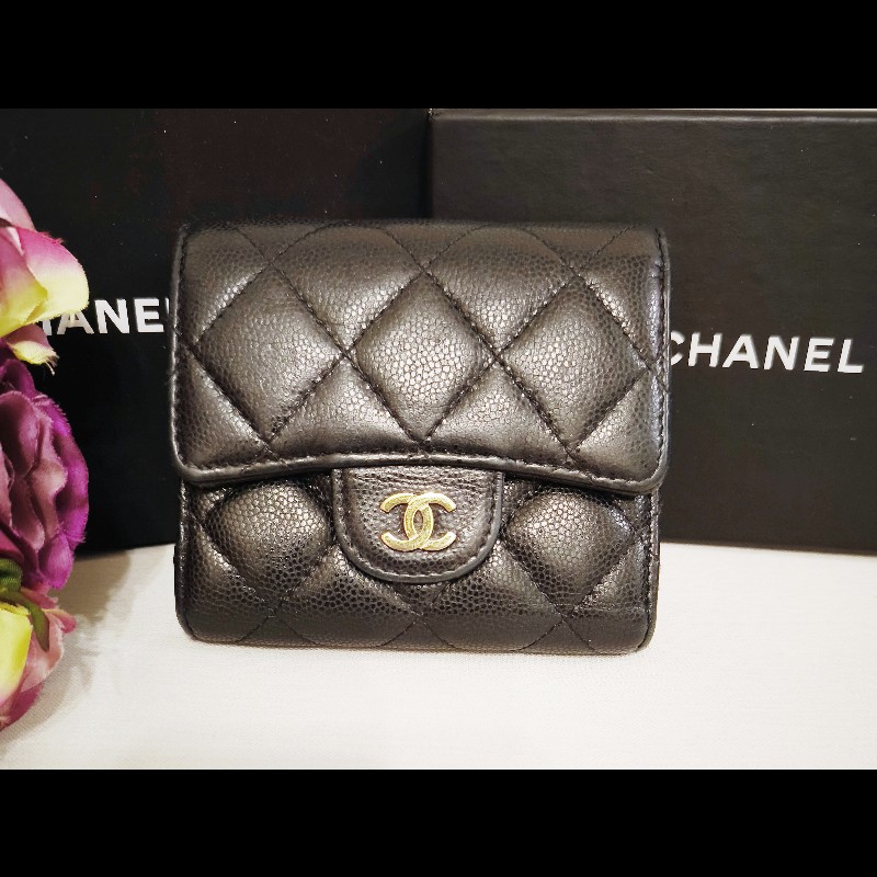 Chanel 經典菱格紋三折羊皮短夾-5