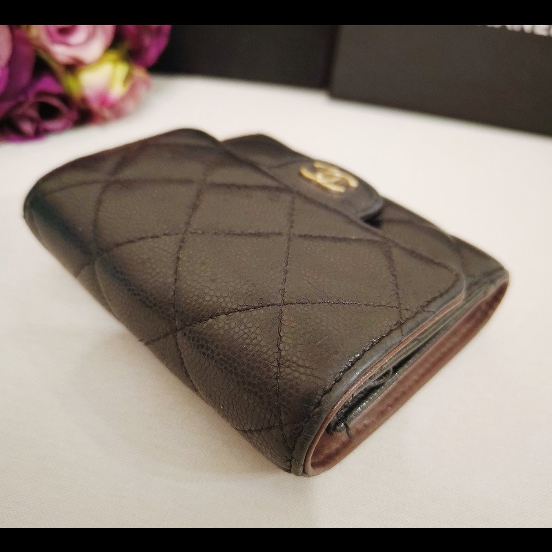 Chanel 經典菱格紋三折羊皮短夾-10