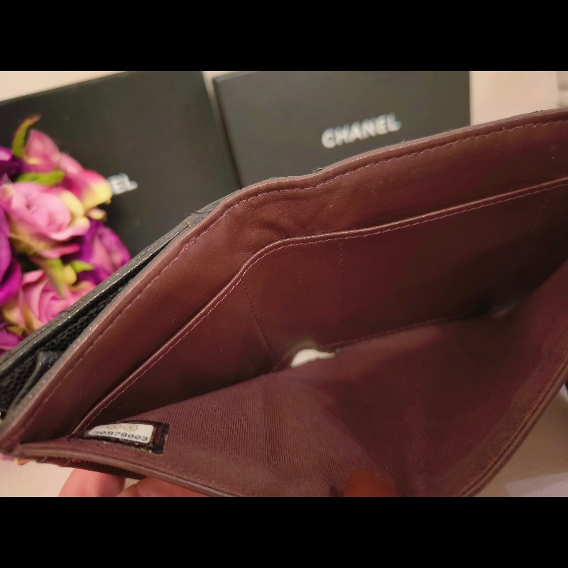 Chanel 經典菱格紋三折羊皮短夾-20