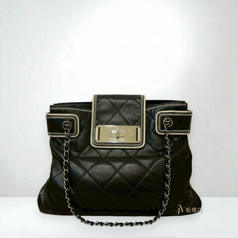 JS1233-CHANEL 黑色小羊皮絎縫下蓋肩背包A46047