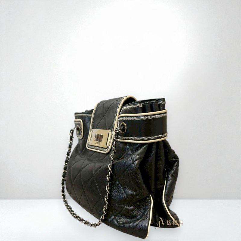JS1233-CHANEL 黑色小羊皮絎縫下蓋肩背包A46047-1