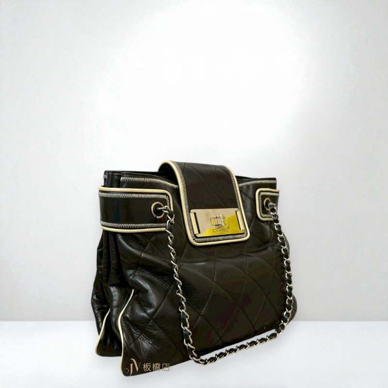 JS1233-CHANEL 黑色小羊皮絎縫下蓋肩背包A46047-2