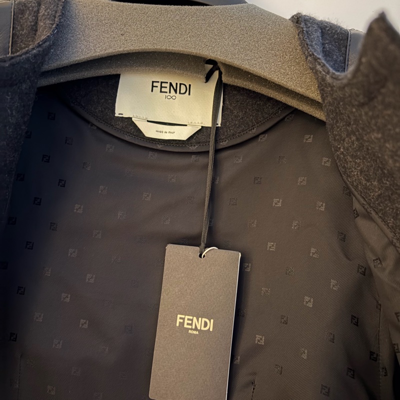 Fendi 羊毛拼接羊皮外套-8