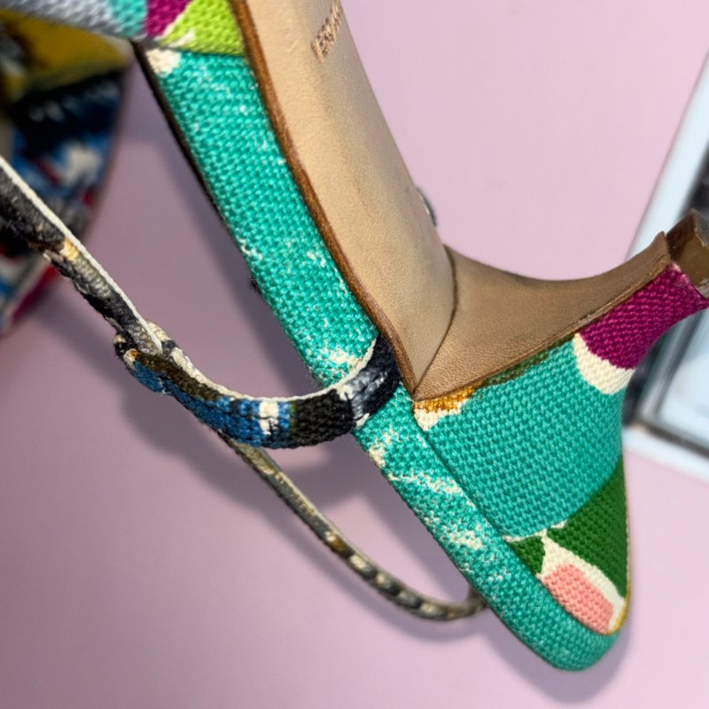 36號 ::Prada:: 維尼斯印花彩繪尖頭低跟涼鞋 Venezia Print Heal Sling Back Shoes-24