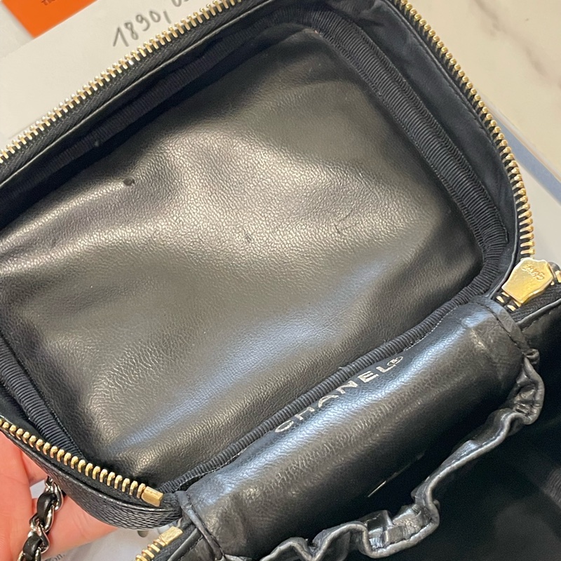 ▪️富貴選物FUGUEI▪️Chanel vintage 老香 荔枝牛皮 手提化妝包-17