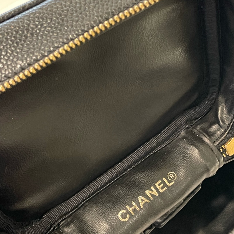 ▪️富貴選物FUGUEI▪️Chanel vintage 老香 荔枝牛皮 手提化妝包-18