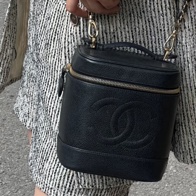 ▪️富貴選物FUGUEI▪️Chanel vintage 老香 荔枝牛皮 手提化妝包-27