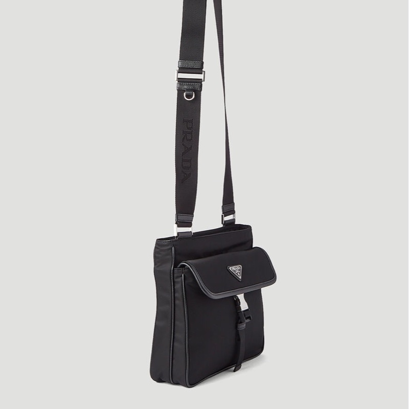 Prada 男士 Re-Nylon 單肩包均碼碼24cm*6cm*18.5cm-4