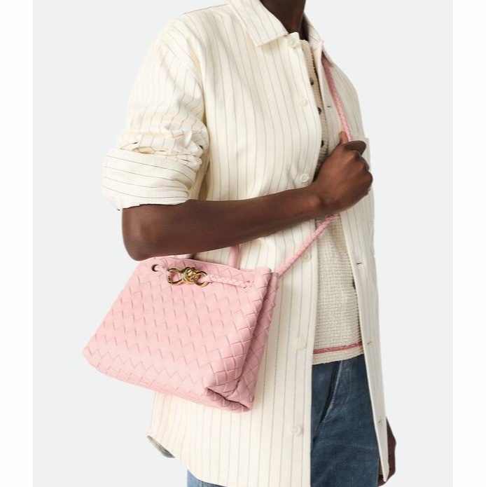 Bottega Veneta 女士 Andiamo 小號單肩包均碼碼小號、25cm*10cm*20cm-2