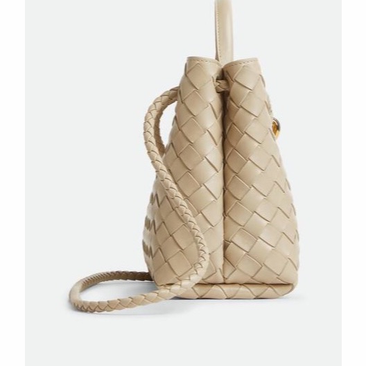 Bottega Veneta 女士 小號Andiamo單肩包均碼碼小號、25cm*10cm*20cm-1