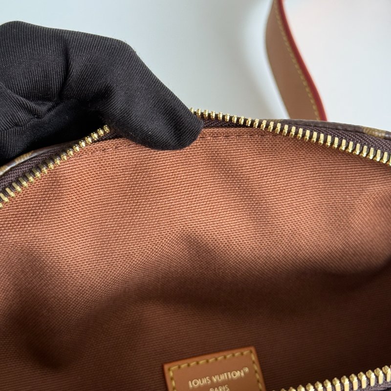 99新🆕 Louis Vuitton LV 路易威登 Rush Bumbag 老花腰包-8