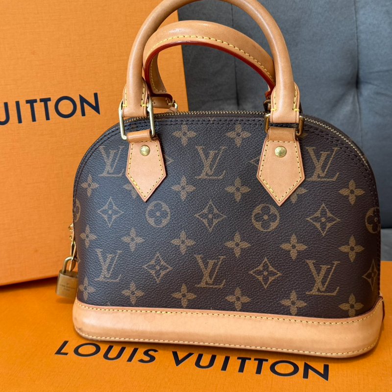 LV Alma BB 老花手提斜背貝殼包-1