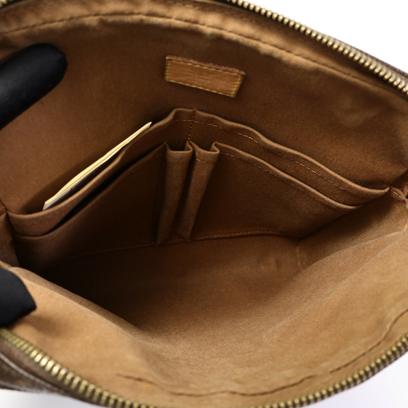 LOUIS VUITTON Monogram Trotteur Beaubourg金扣肩背袋-4