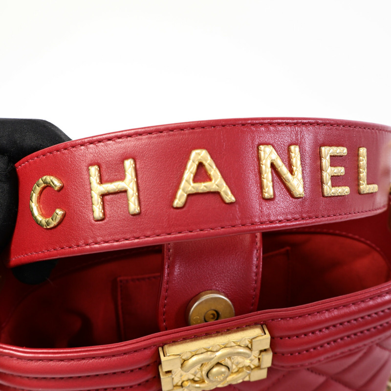 CHANEL 羊皮皮革Bucket Bag鏈帶手挽肩背兩用袋-6