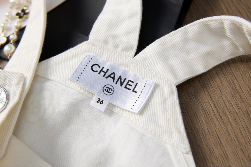 Chanel 白色壓花短款牛仔背心上衣-7