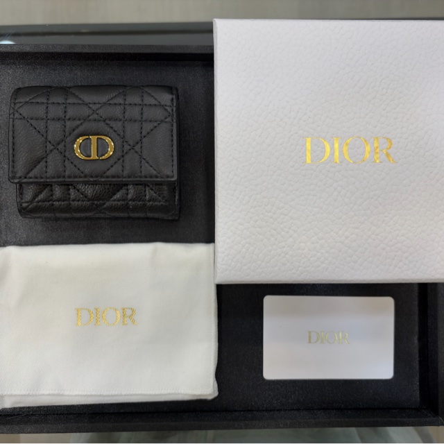 Dior Caro Hibiscus 錢包-17