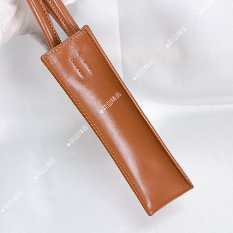 莉亞精品♡Loewe 棕色皮革琴譜包 二手-11