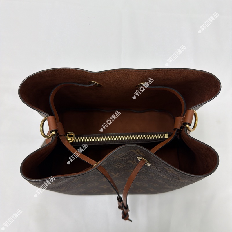 莉亞精品♡ LV M44887老花水桶包咖色 二手美包-7