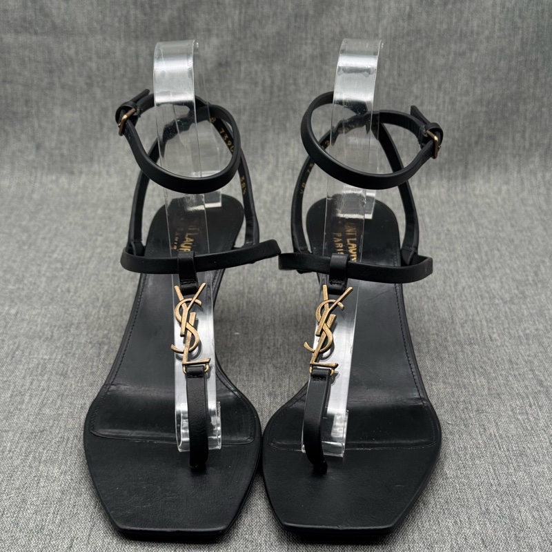 SAINT LAURENT YSL聖羅蘭 CASSANDRA 小貓跟方頭 一字帶涼鞋 38.5碼 。-1