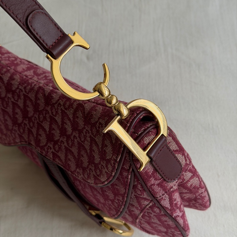 🍷Vintage Christian Dior Saddle bag 迪奧 酒紅金釦馬鞍包 稀有雙馬鞍-15