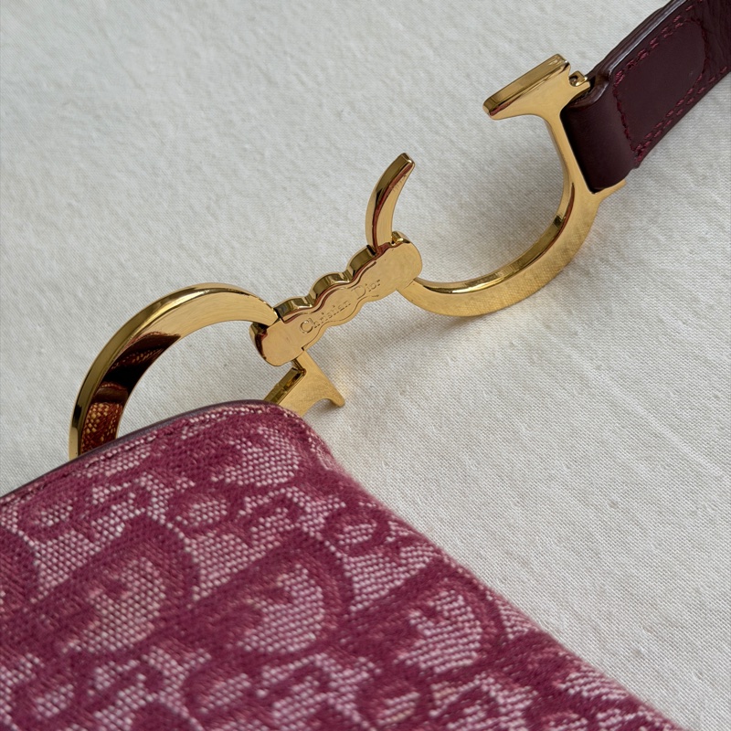 🍷Vintage Christian Dior Saddle bag 迪奧 酒紅金釦馬鞍包 稀有雙馬鞍-17