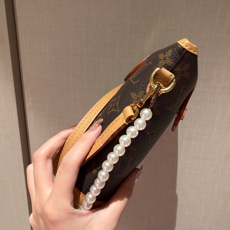LV fold me-12