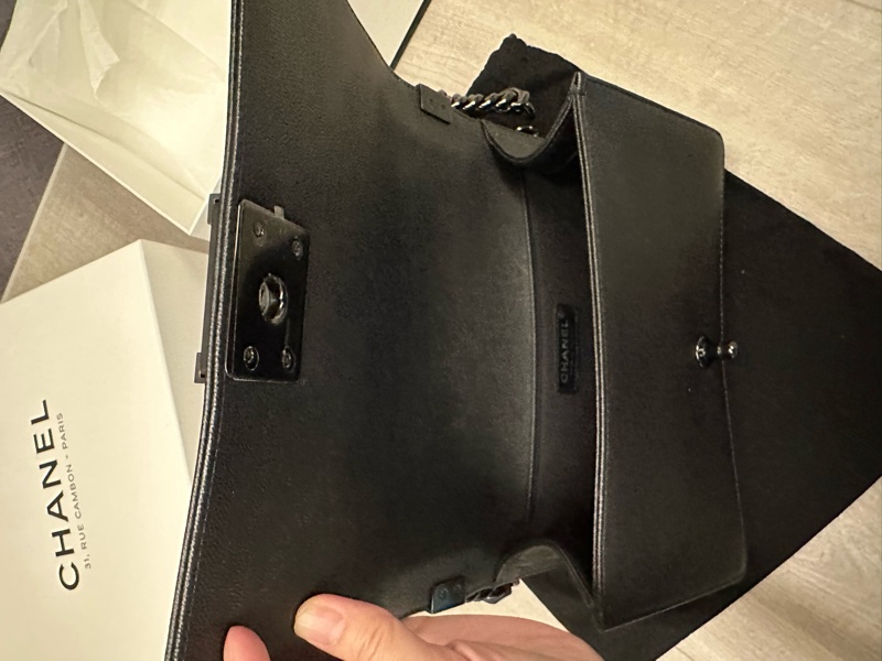 Chanel leboy 25cm so black-3