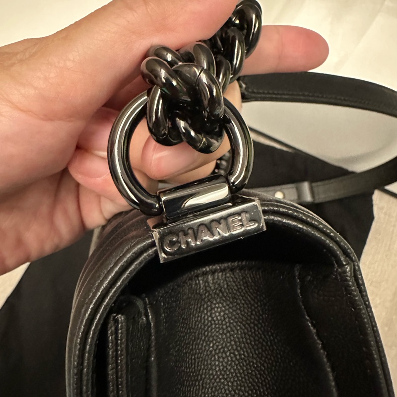 Chanel leboy 25cm so black-4