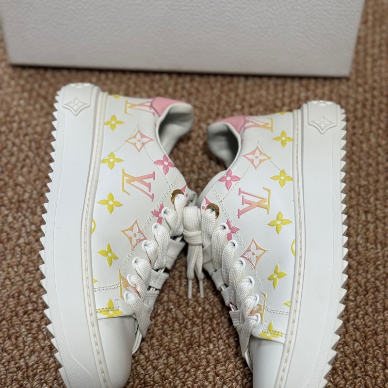 98新LV LOUIS VUITTON 路易威登 浮雕logo小白鞋彩色老花運動鞋 36碼-9