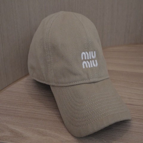 Miu Miu 抽繩棒球帽