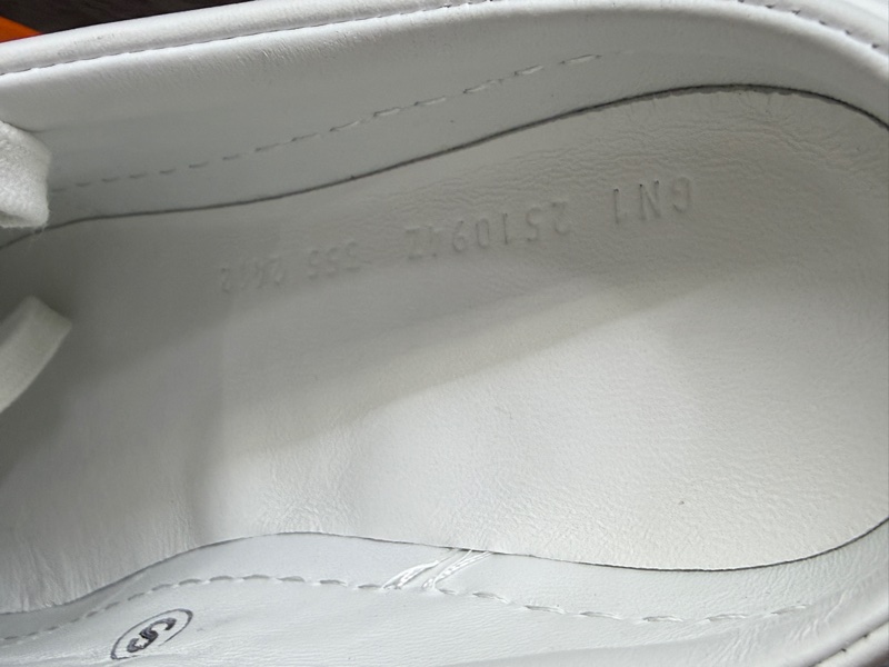 全新未使用Hermes 愛馬仕Keep半拖小白鞋 35.5碼-7